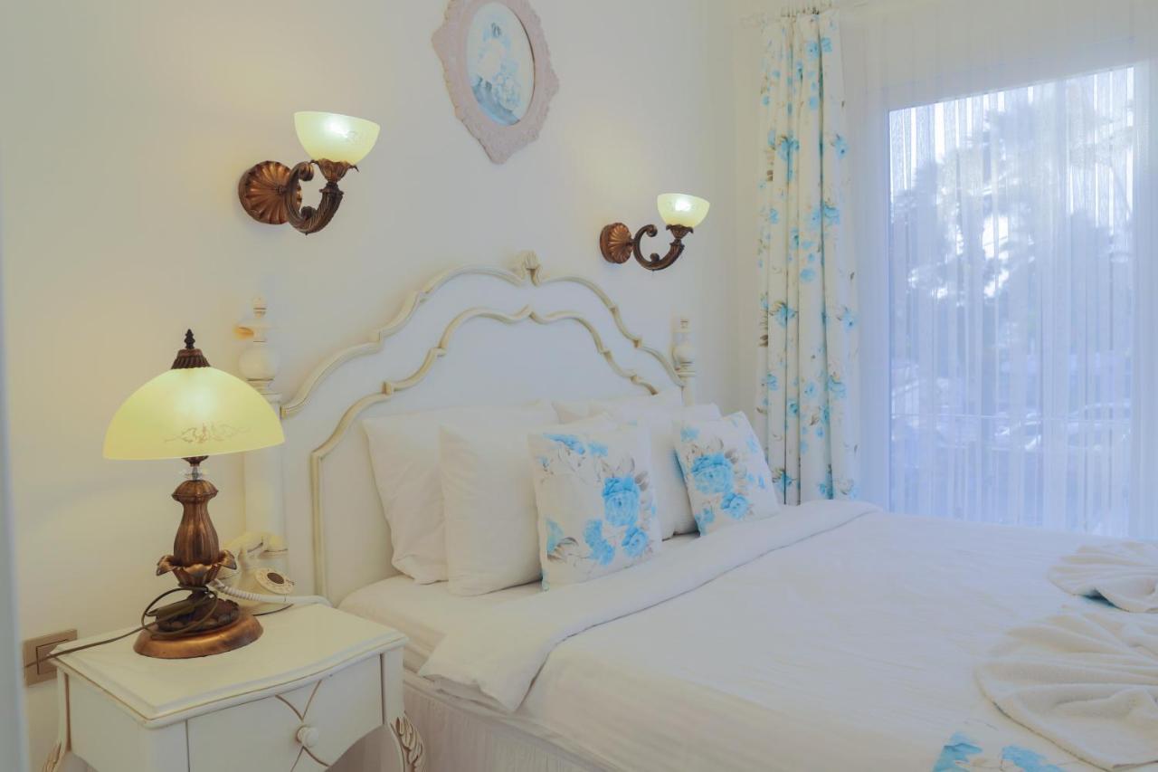 Dantela Butik Hotel Кешме Экстерьер фото