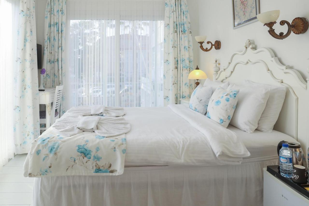 Dantela Butik Hotel Кешме Экстерьер фото