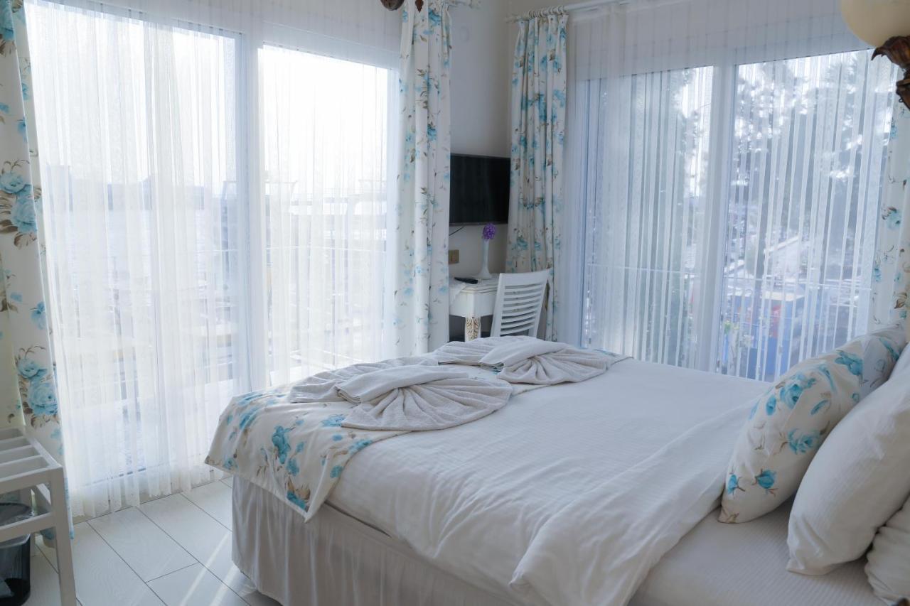 Dantela Butik Hotel Кешме Экстерьер фото